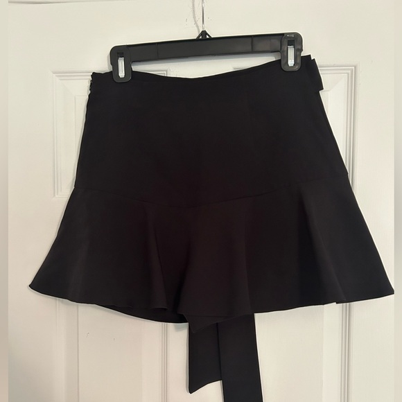 Zara Tie Front Skort - Picture 3 of 3